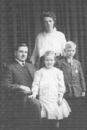 George Ray Powlesland Family