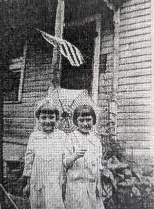Two Little Patriotic Girls by Una Einsweiler Burrows